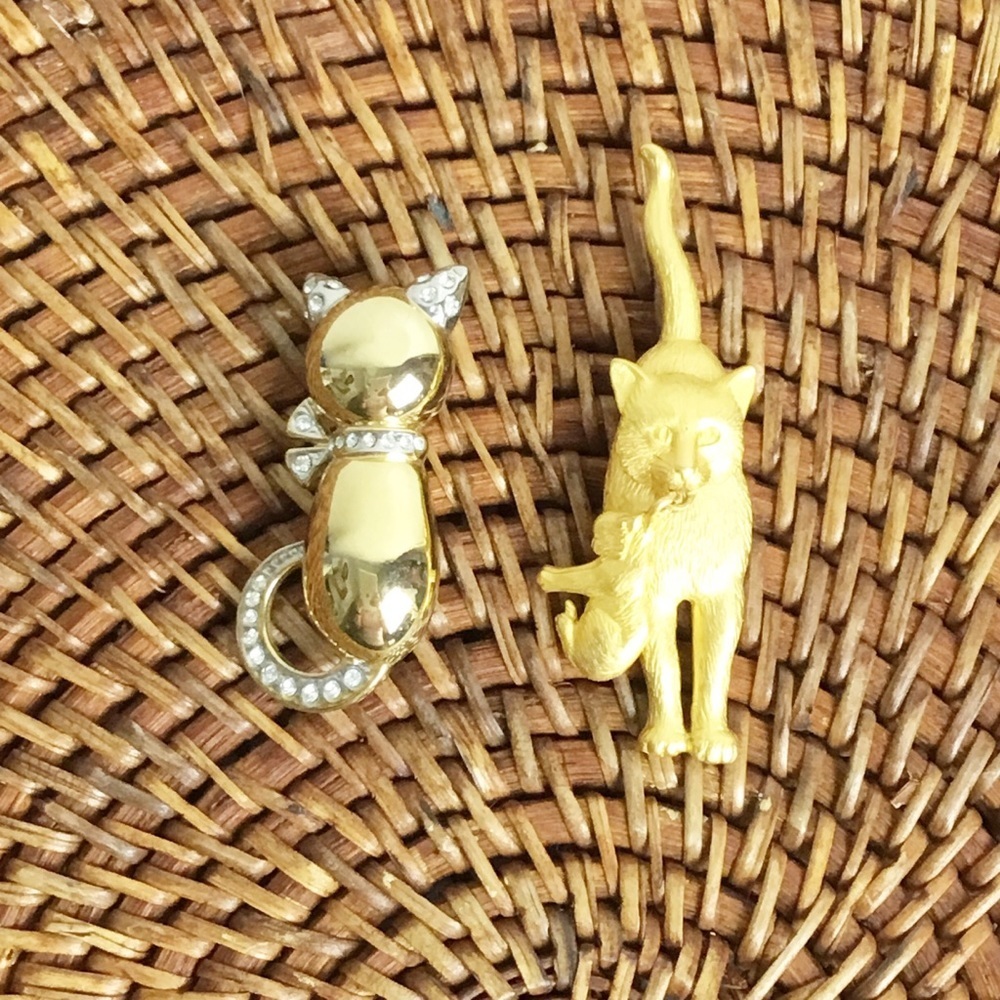 Vintage Gold Toned Cat Pin Brooch Lot Of 2